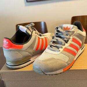 Adidas Men's classic Sneakers